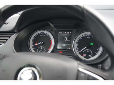 SKODA OCTAVIA COMBI 1.5 TSI 150 DSG7 Ambition