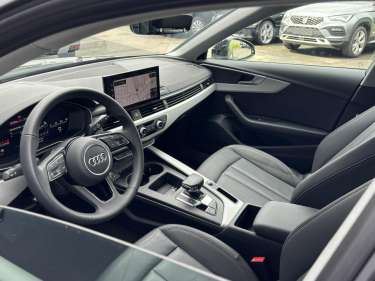 AUDI A4 AVANT 35 TFSI 150 S-Tronic S-Line