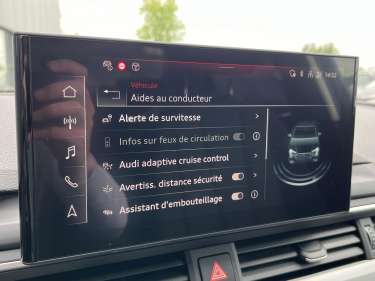 AUDI A4 30 TDI 136 S-Tronic Design