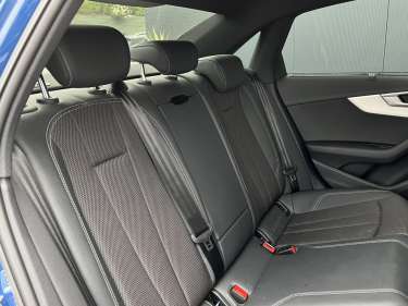 AUDI A4 30 TDI 136 S-Tronic S-Line