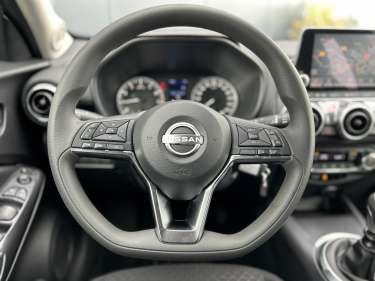 NISSAN JUKE 1.0 DIG-T 114 DCT7 Acenta