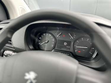 PEUGEOT EXPERT STANDARD 1.5 BlueHDI 120 Premium