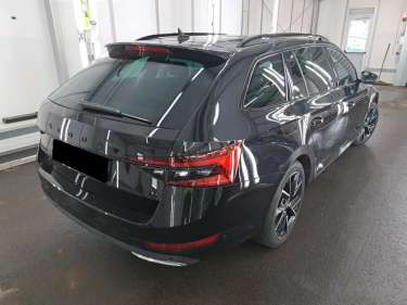 SKODA SUPERB COMBI 1.4 TSI PHEV 218 DSG Sportline