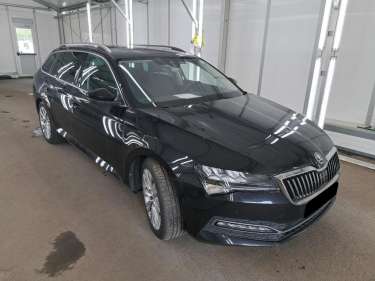 SKODA SUPERB COMBI 2.0 TDI 150 DSG Clever+