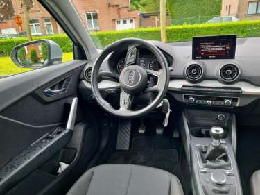 AUDI Q2 30 TDI 116 Business Line