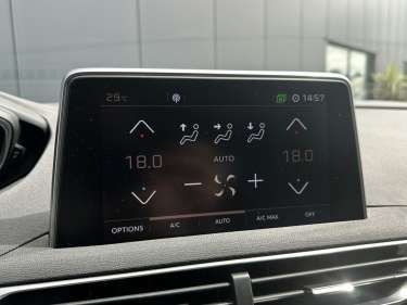 PEUGEOT 3008 1.2 PureTech 130 GT Line