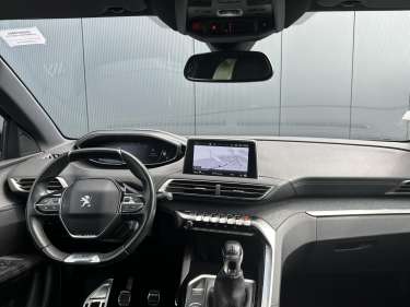 PEUGEOT 3008 1.2 PureTech 130 GT Line