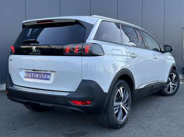 PEUGEOT 5008 1.2 Hybrid 136 e-DCS6 Allure Pack