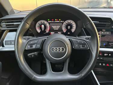 AUDI A3 BERLINE 30 TFSI 110 S-Tronic S-Line