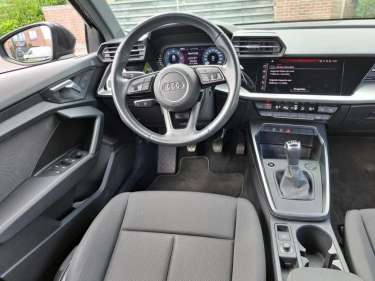 AUDI A3 SPORTBACK 30 TDI 116 Business Line