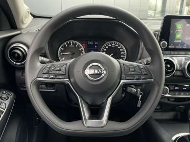 NISSAN JUKE 1.0 DIG-T 114 DCT7 Acenta