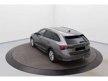 SKODA OCTAVIA COMBI TSI 110 DSG Ambition