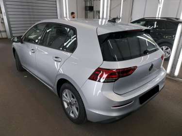 VW GOLF 8 1.0 eTSI 110 DSG7 Life