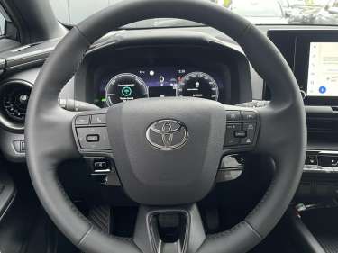 TOYOTA C-HR 1.8 Hybrid 140 e-CVT Design