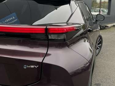 TOYOTA C-HR 1.8 Hybrid 140 e-CVT Design