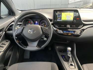 TOYOTA C-HR 1.8 Hybrid 122 e-CVT Dynamic