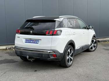 PEUGEOT 3008 1.5 BlueHDi 130 Allure